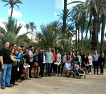 Restaurante Martino sigue plantando ilusiones con su proyecto de reforestación del palmeral: segunda plantá Martino