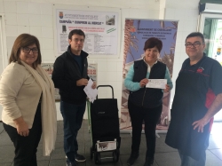 El Mercado Municipal de Abastos de Crevillent sortea entre sus clientes el carro del mes