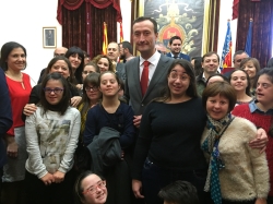 Carlos González reclama cambios para hacer frente a la crisis institucional y territorial que sufre España