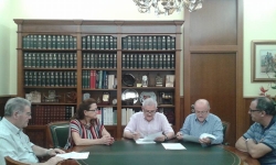 El Ayuntamiento de Crevillent y la Asociación San Francismo de Asís firman un convenio de cara a la fiesta de Moros y Cristianos