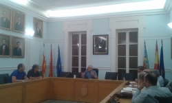 El Ayuntamiento de Crevillent se reune con los vecinos por la cantidad de dinero que pide Iberdrola por las nuevas instalaciones