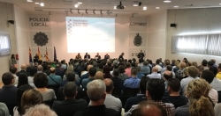 Una jornada de formación de policías locales contra el terrorismo yihadista reúne en Elche a cerca de 200 personas