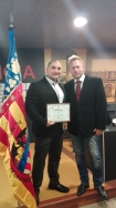 El ilicitano Jesús Moya es galardonado como entrenador del año por la federación de Lucha