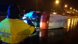 Interceptado conductor tras provocar el vuelco de una ambulancia