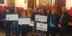 Deportes entrega a cinco entidades el dinero recaudado en la San Silvestre