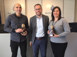 Elisabeth Parres por “Gastroelche” y Ramón Jiménez por “Game Art School” premiados por sus proyectos empresariales