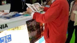 Visitelche presenta su oferta turística en el Salón Expovacaciones de Bilbao