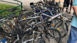 El Ayuntamiento de Elche entrega de 70 bicicletas al Colegio Salesiano