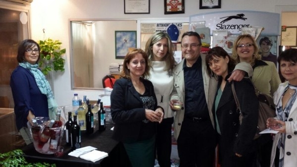 La empresa Carácter de Elche, especialista en regalo promocional, presentó ayer su nueva web www.caractersc.com, aprovechando su 26º aniversario