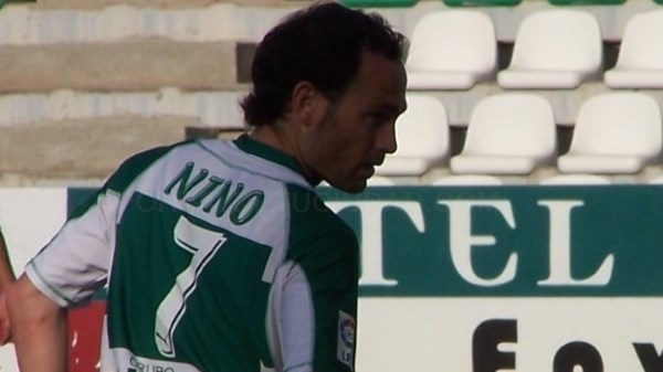 El Elche homenajeará a Nino en el partido contra Osasuna