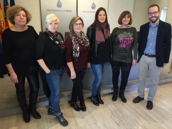 El Ayuntamiento impulsa el Black Friday con la Nueva Asociación de comerciantes de Elche