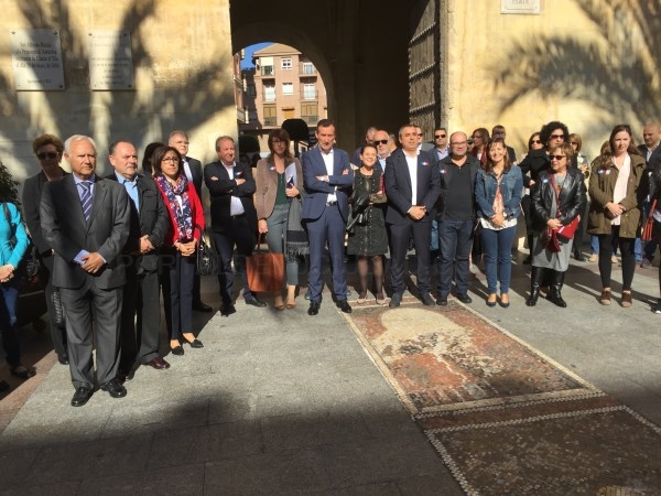 Declaración institucional del Ayuntamiento como muestra de repulsa a los atentados de París