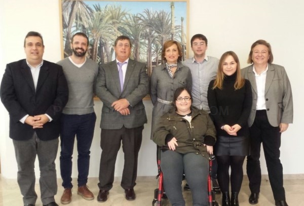 Una empresa dedicada a crear aplicaciones móviles para discapacitados se une a la UMH