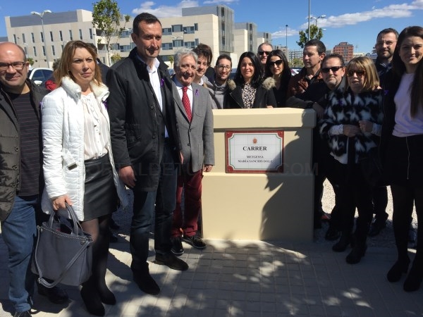 En el Día de la Mujer Elche reconoce la trayectoria de las primeras médicas ilicitanas, dedicándole unas calles