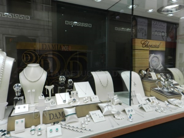 Javaloyes Joyeros apuesta por los relojes suizos de manufactura como el regalo estrella para el día del Padre