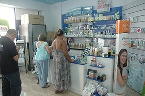 La parafarmacia Farmafamilia cumple su primer año de vida