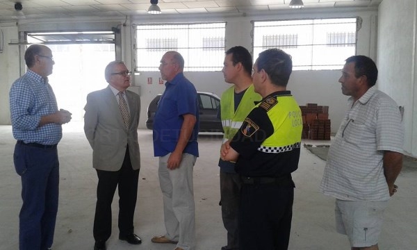 El Ayuntamiento inicia obras de acondicionamiento en la nave anexa a la sede de policía local para el depósito de piezas museísticas