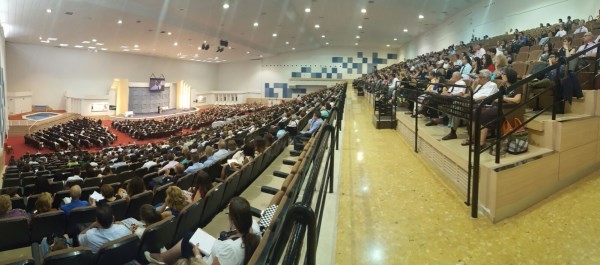 Más de 16000 personas asistieron a la Asamblea Regional de los Testigos de Jehová en Benidorm