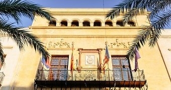El Ayuntamiento regulará la venta ambulante para proteger el casco histórico
