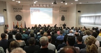 Una jornada de formación de policías locales contra el terrorismo yihadista reúne en Elche a cerca de 200 personas