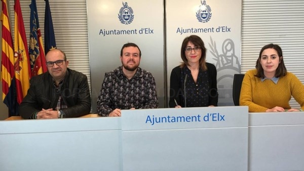 El Ayuntamiento consensúa con los taxistas las alegaciones a la Ley del Taxi