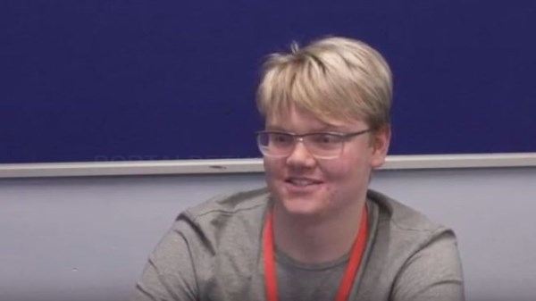 Un joven estudiante de 17 años ha detectado un error que cometió la NASA