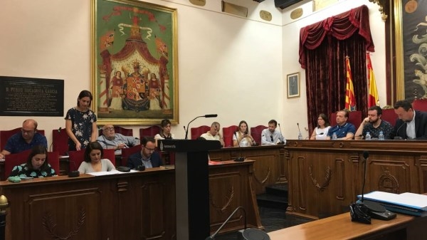 Elche aprueba la inversión de 400.000 euros en nichos, arreglo de colegios y mejoras  en las pedanías