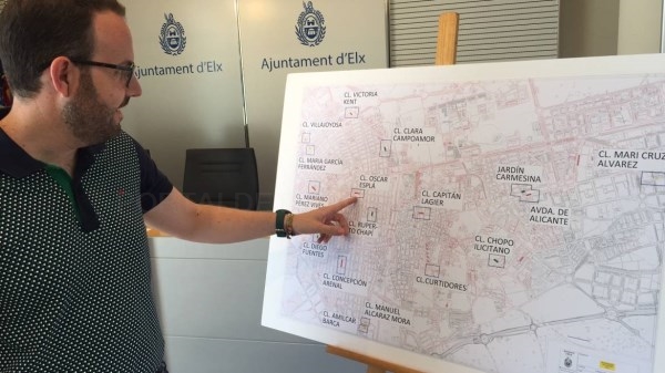 Elche invierte 230.000 euros en la renovación de 34 calles de barrios y pedanías