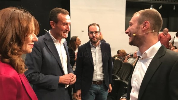 Medio millar de personas asisten a la jornada de clausura del proyecto piloto de comercio electrónico impulsado por Elche