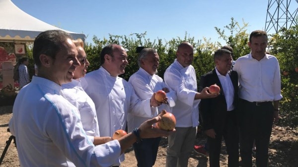 Carlos González: “La granada contribuye de forma decisiva a la generación de empleo”