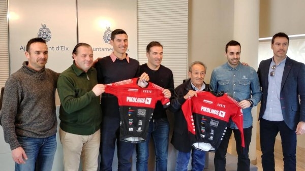 Deportes presenta el calendario de competiciones del ciclista “Manolín”