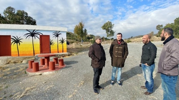 El Ayuntamiento invierte cerca de 20.000 euros en la adecuación del merendero del Pantano
