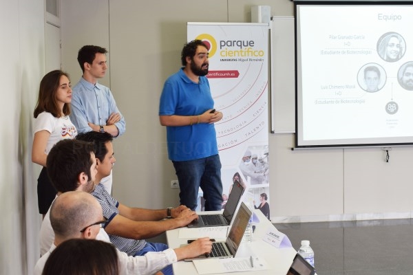 El proyecto Oscillum, ganador del premio especial de Agilmark en la  7ª Maratón de Creación de Empresas UMH