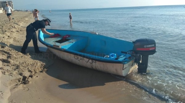 Localización de tripulantes de una patera hallada en Arenales del Sol