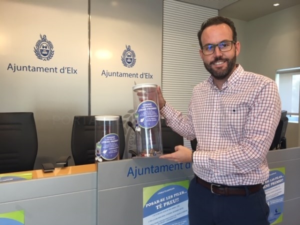 El Ayuntamiento inicia una campaña para facilitar el reciclaje de las pilas