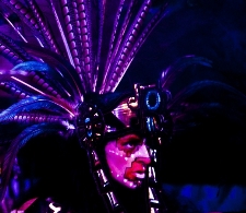 Espectacular actuación de los Danzantes Guerreros de Luz. Rito y tradición en armonía con el universo