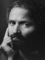 Exposición. 15 años sin Gianni. homenaje a Gianni Versace