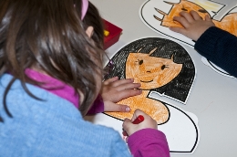 “¿Qué me pongo?” Talleres para familias