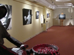 Exposición de fondos del Museo Tiflológico: "Blanco casi negro"