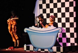 Juan & Julia: ¡Bienvenida, Nanny!