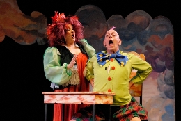 Puente 1 de mayo en el Teatro Sanpol.
