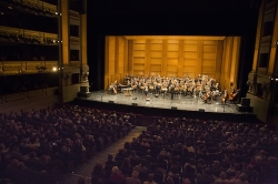 Cita musical por Siria