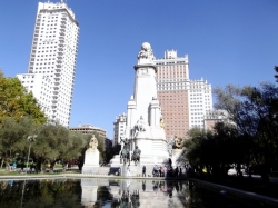 Concluye la fase de votación de la consulta de Plaza de España