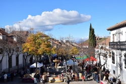 Este sábado se celebra una nueva edición del Mercado de Artesanía y Segunda Mano