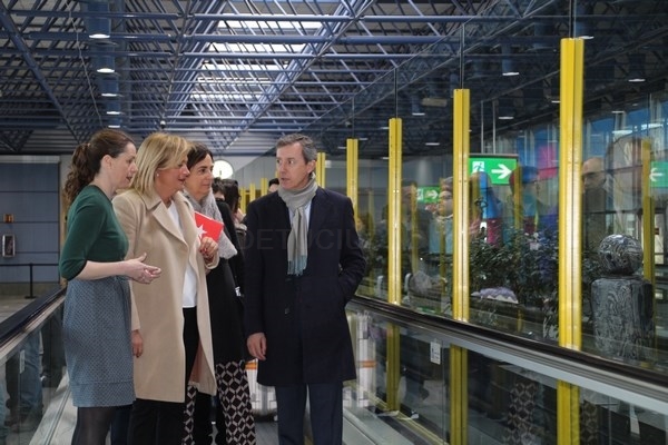 La Comunidad organiza una exposición para potenciar la artesanía regional