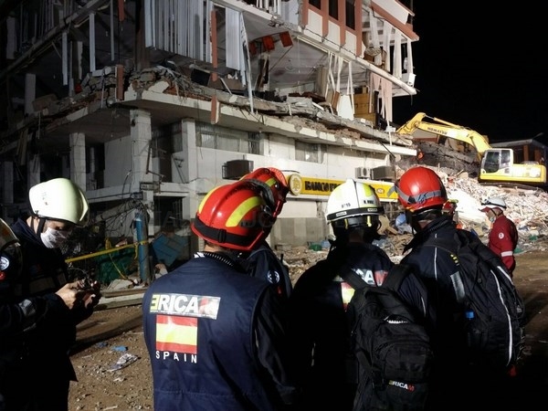 El ERICAM regresa a Madrid tras prestar ayuda humanitaria en Ecuador