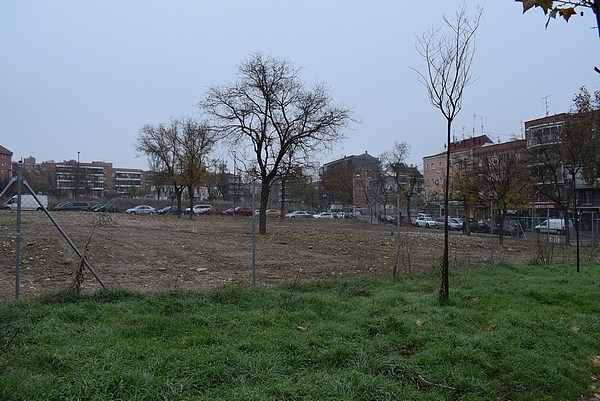 El Ayuntamiento cede a la EMVS diez parcelas para la construcción de 1.150 viviendas