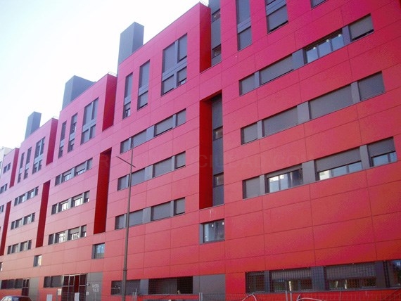 El gobierno de la Comunidad de Madrid solicita el trámite urgente de la exención del IBI a los inquilinos de vivienda social