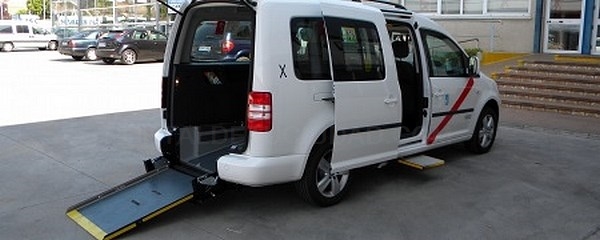 Madrid aumentará su flota de taxis adaptados con 300 nuevos vehículos