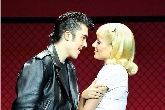 Escenario Fibes "Musical Brillantina" (Grease)